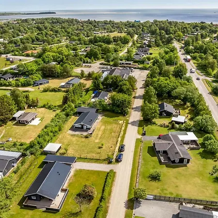 Dom wakacyjny Ebertine - 740m To The Fjord By Interhome Storvorde