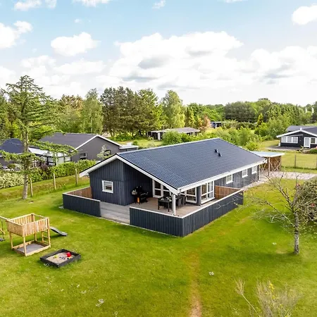 Ebertine - 740m To The Fjord By Interhome Storvorde