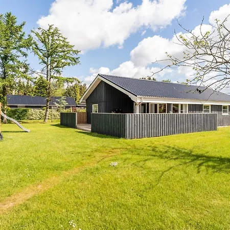 Ebertine - 740m To The Fjord By Interhome Storvorde