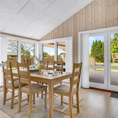 Ebertine - 740m To The Fjord By Interhome Dom wakacyjny