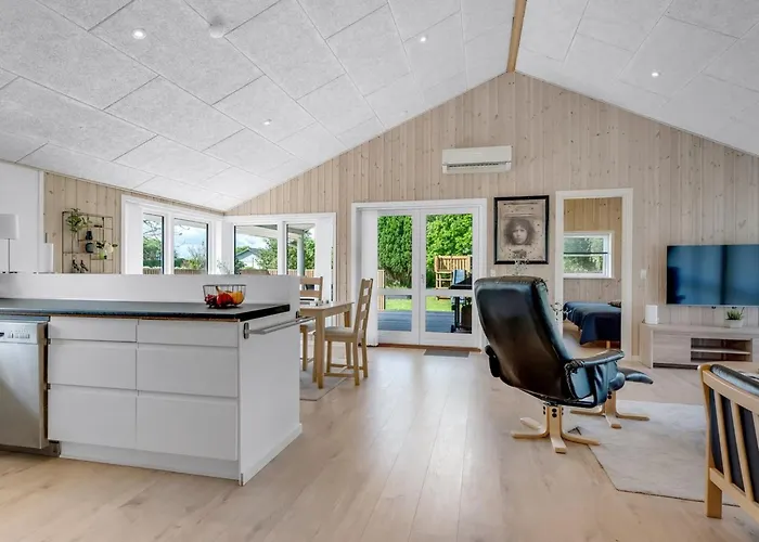 Ferienhaus Ebertine - 740m To The Fjord By Interhome *